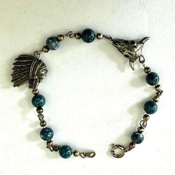 Blue beaded bull and chief charm bracelet - Picture 1 of 8
